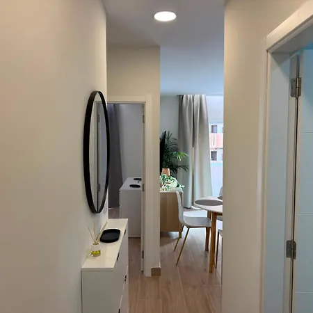 Exclusive 2-bedroom In Americas דירה