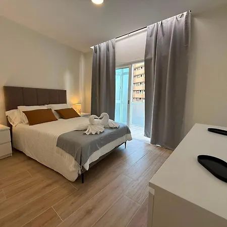 Exclusive 2-bedroom In Americas דירה