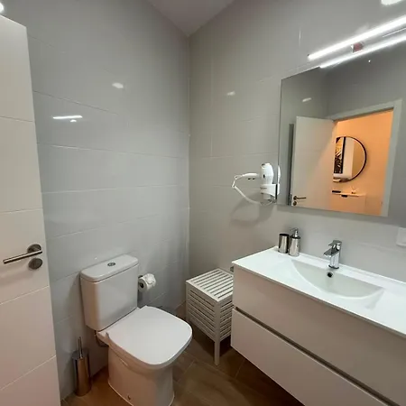 דירה Exclusive 2-bedroom In Americas אדחה