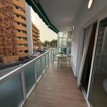 Exclusive 2-bedroom In Americas