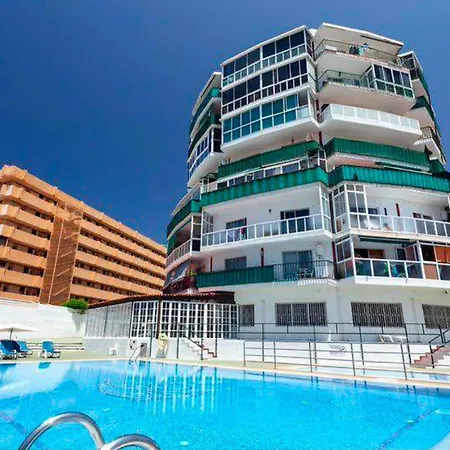 Exclusive 2-bedroom In Americas